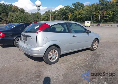 2005 Ford Focus Zx3 z USA, uszkodzony, nr VIN 3FAHP31N35R149722